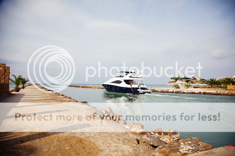 photo IMG_9846_zpse5040d5a.jpg